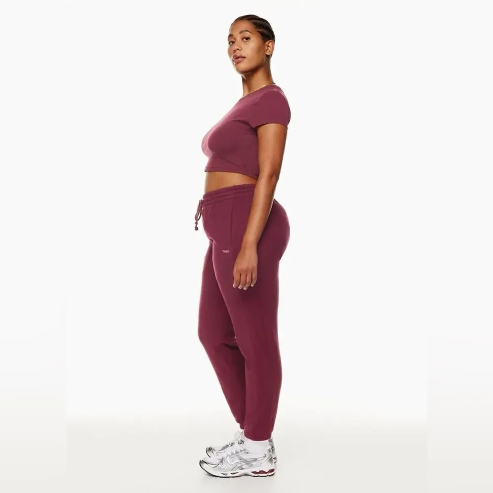 Tna NEW COZY FLEECE | PERFECT BOYFRIEND SWEATPANT | SPICED BURGUNDY